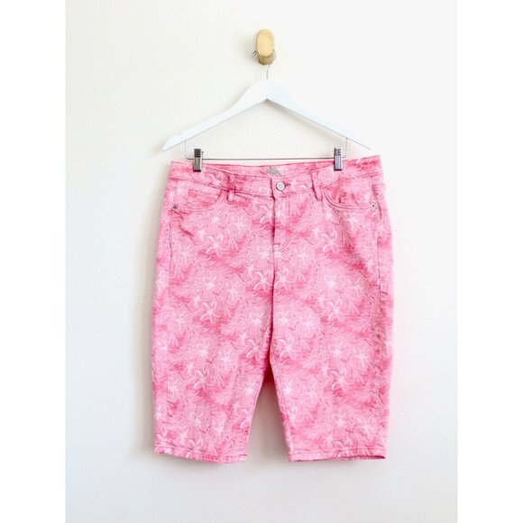 NEW! Tommy Bahama Boardwalk Bermuda Denim Shorts Soft Flamingo Pink SZ 36 - Picture 3 of 8